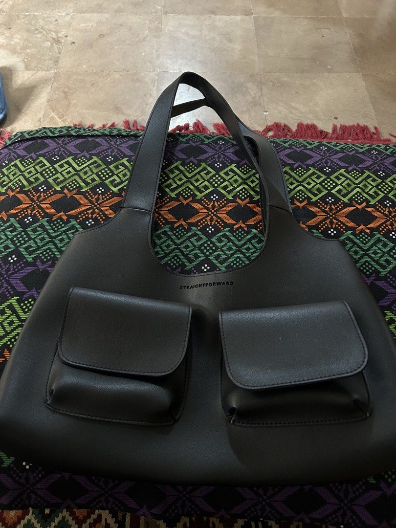 ORIGINAL STRAIGHT FORWARD (Category: Shoulder Bags) located in Manila. Submitted by 2025declutterring (Listing ID 1458689773, Image 2). Description: LP POSTED No issues. Bundle 1200 (3bags) Shipping fee to be shouldered by the buyer..