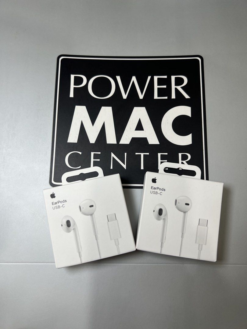 ORIGINAL TYPE-C EARPHONES -Sealed Items (Category: Earphones) located in Manila. Submitted by jmph_ (Listing ID 1458770955, Image 1). Description: 🎧 ORIGINAL TYPE-C EARPHONES 🍎 ✅ Original Quality ✅ Brand New & Sealed ✅ Type-C Connector ✅ Clear & Crisp Sound ✅ Comfortable to Wear ✅ Perfect for Music, Calls & Videos ✅ Compatible with Type-C Devices 🚚 Same-Day Delivery Around Manila 📍 Location: Quiapo, Manila 📦 Pick-up & Lalamove Available 📩 P