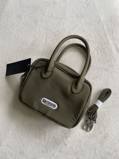 （分類：）位於 。 由 laviequeen 提交（商品編號 1458777135，圖片 1）。簡介： 。