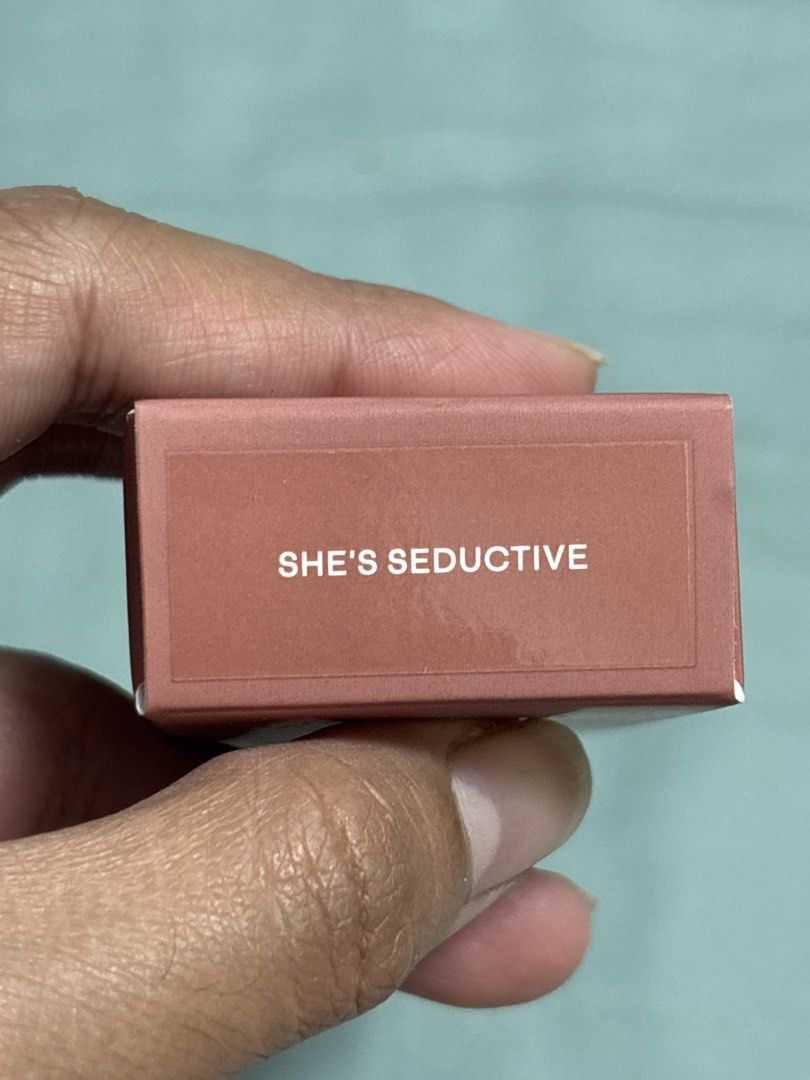 Patrick Ta Blush Duo - She’s Seductive (Category: Makeup) located in Taguig. Submitted by sisidlanmanila (Listing ID 1458701190, Image 2). Description: Patrick Ta Blush Duo - She’s Seductive From US.