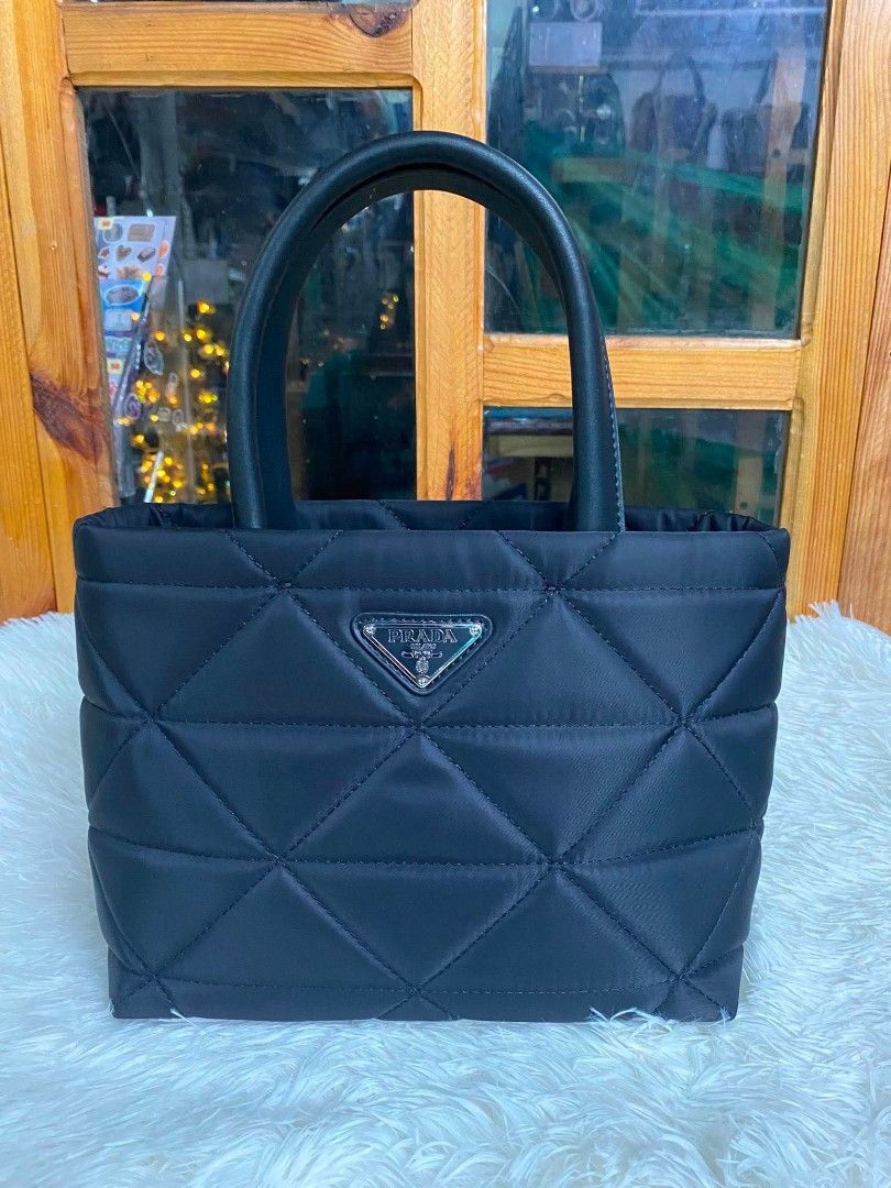 Prada 2way bag (Category: Luxury Bags & Wallets) located in Baguio. Submitted by luxuryitembags (Listing ID 1458714438, Image 1). Description: 2nd hand (orig) no issues, in a good condition dustbag inclusion only nego price.