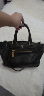 (Category: ) located in . Submitted by lfboutique (Listing ID 1458779983, Image 1). Description: .
