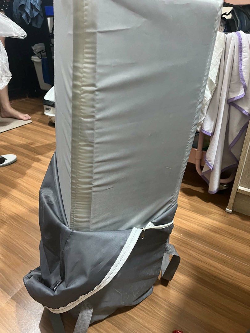 Preloved Crib (Category: Cots & Cribs) located in Caloocan City. Submitted by mary_444 (Listing ID 1458798429, Image 3). Description: good as new po .