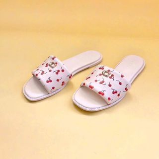 (Category: ) located in . Submitted by mielshop (Listing ID 1458784259, Image 1). Description: .