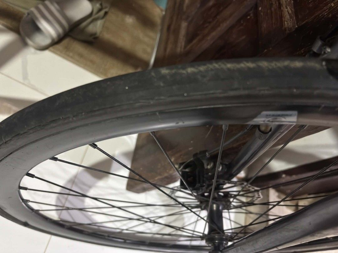 promax roadbike (Category: Bicycles) located in Paranaque City. Submitted by jtaguirre (Listing ID 1458735442, Image 3). Description: - Polygon Helios C3 Road Bike - Seat Tube: 50cm - Recommended Rider Height: 175-180cm - Equipped with Disc Brakes - Includes Viper Pedals - Ideal for Commuting and Fitness Rides - Ready for its next owner -palitan na ang gulong - negotiable.