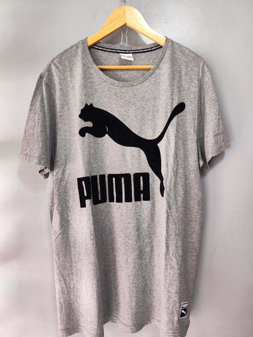 Puma Big logo Tee (Category: Tshirts & Polo Shirts ) located in Bulacan. Submitted by emilj23 (Listing ID 1458754688, Image 1). Description: Puma Big logo Tee Size XXL on tag L 30 W 22 Condition 9.5/10 Color rate 9.5/10 No Issue.