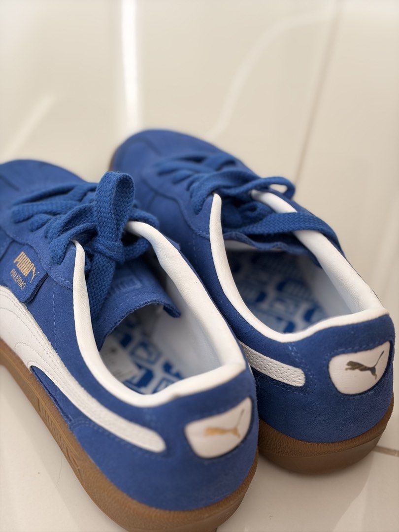 Puma Palermo Blue Suede Sneakers (Category: Sneakers) located in Manila. Submitted by khloejesy (Listing ID 1458710788, Image 2). Description: - Classic Puma Palermo sneakers in vibrant blue suede. - Features the iconic Puma formstrip. - Durable gum sole for everyday wear. - Unique all-over Puma print on the insoles. - Ideal for a stylish casual or retro look..