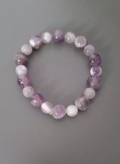 (Category: ) located in . Submitted by anneonlineshopping (Listing ID 1458772584, Image 1). Description: .