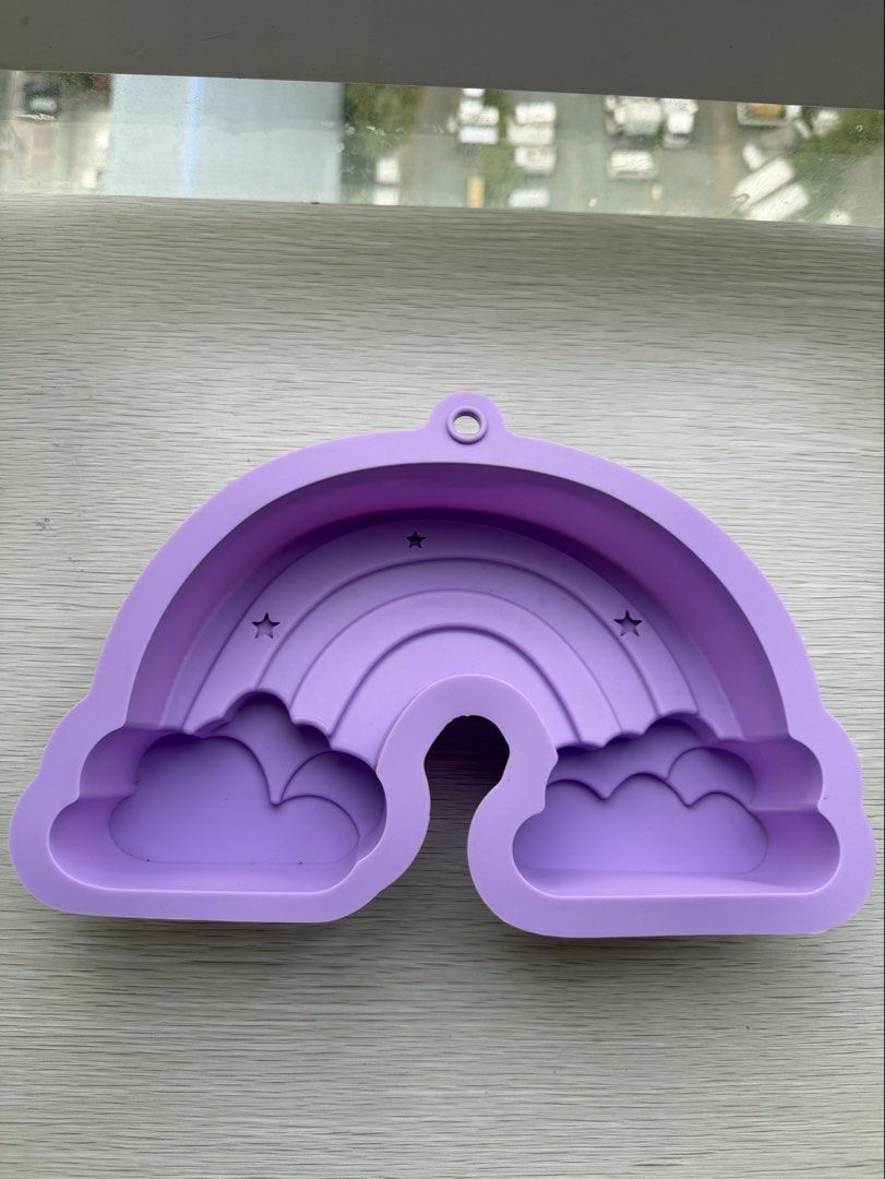 Rainbow Cake Mold (Category: Bakeware) located in Quezon City. Submitted by shopgood_mnl (Listing ID 1458834959, Image 2). Description: .