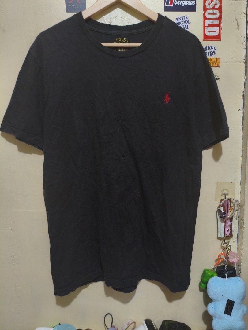 Ralph Lauren t-shirt (Category: Activewear) located in Manila. Submitted by randomitemsss (Listing ID 1458872711, Image 1). Description: Excellent condition no issue color rate 10/10 L on tag 20x27.