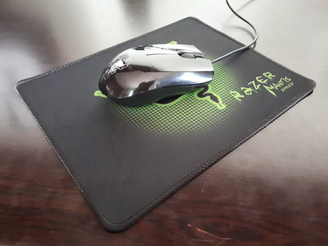 Razer Gaming Mouse Pad Heavy Duty (Category: Mouse & Mousepads) located in Muntinlupa City. Submitted by groundplaycustomerservice (Listing ID 1458762971, Image 1). Description: Razer Mantis Gaming Mouse Pad. Brand New. 100 pesos only. Suitable for personal and computer shops. Washable, with side stitches. Heavy duty. 250 x 220 mm (9.8 x 8.6 inch).