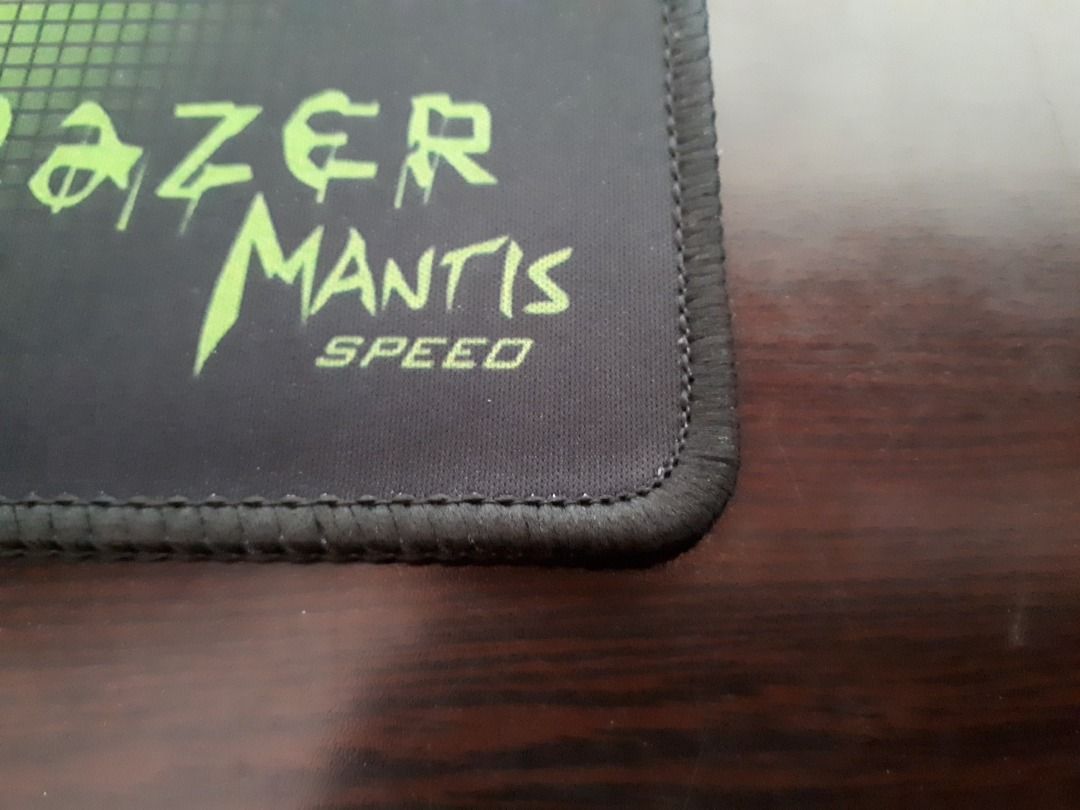 Razer Gaming Mouse Pad Heavy Duty (Category: Mouse & Mousepads) located in Muntinlupa City. Submitted by groundplaycustomerservice (Listing ID 1458762971, Image 3). Description: Razer Mantis Gaming Mouse Pad. Brand New. 100 pesos only. Suitable for personal and computer shops. Washable, with side stitches. Heavy duty. 250 x 220 mm (9.8 x 8.6 inch).