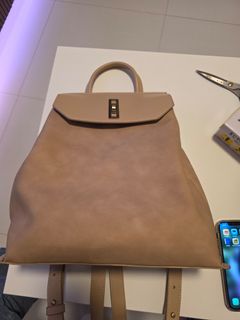 （分類：）位於 。 由 man0404.1 提交（商品編號 1458810403，圖片 1）。簡介： 。