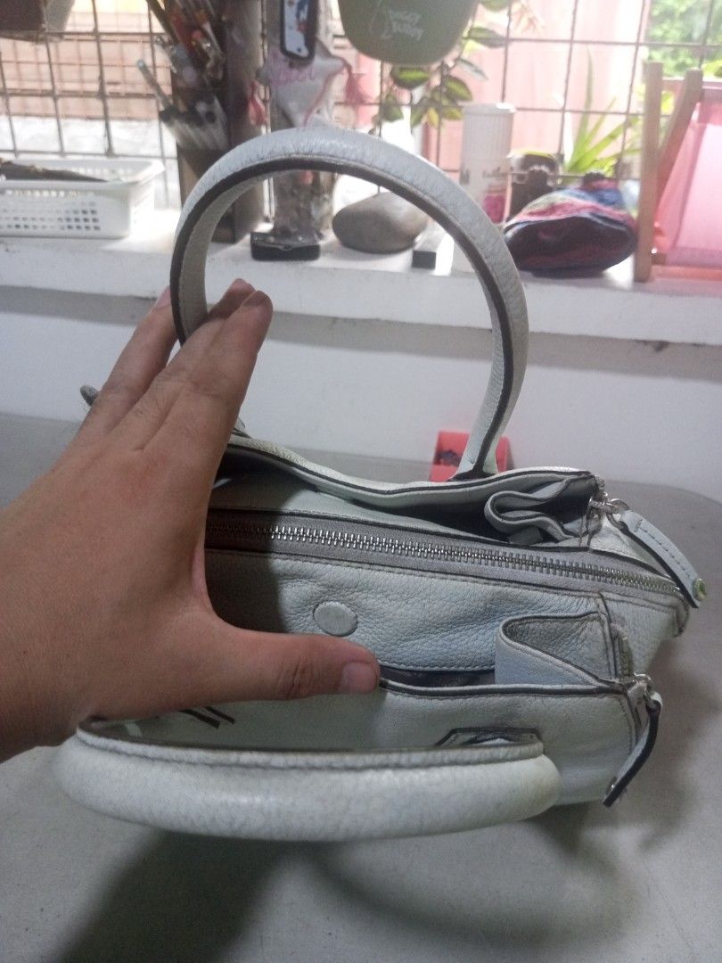 Rebecca minkoff bundle bP and hand bag (Category: Luxury Bags & Wallets) located in Infanta. Submitted by joeruarigato (Listing ID 1457429979, Image 3). Description: .