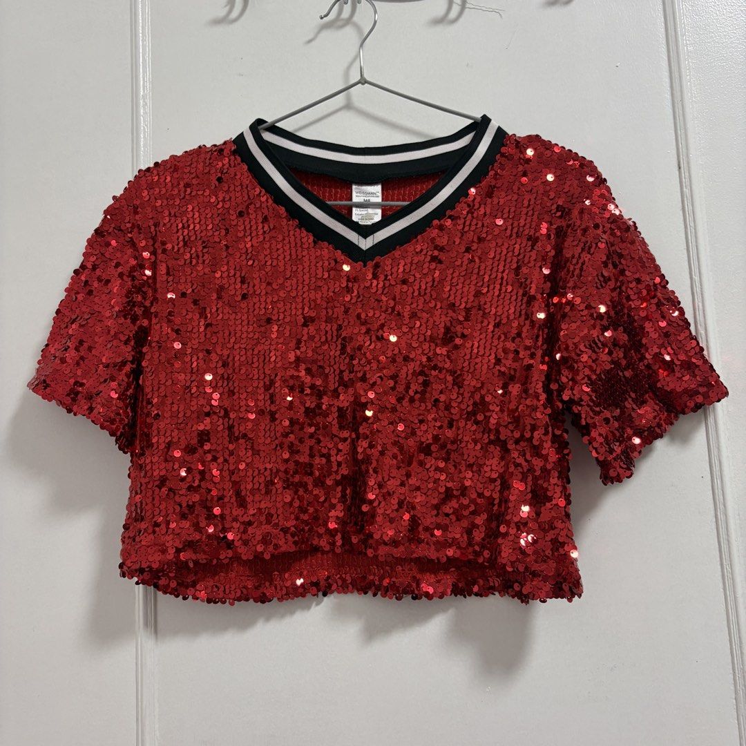 Red Sequin Crop Top Shirt (Category: Others Tops) located in Muntinlupa City. Submitted by 13gracious (Listing ID 1458817124, Image 1). Description: .