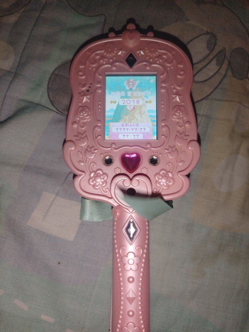 Rilu Rilu Fairilu Magical Mirror (Category: Mirrors) located in Manila. Submitted by stickoniyena (Listing ID 1458865865, Image 1). Description: - Good Condition - Front and Back Camera Working - No key - Can negotiate ₱ if sure buyer.