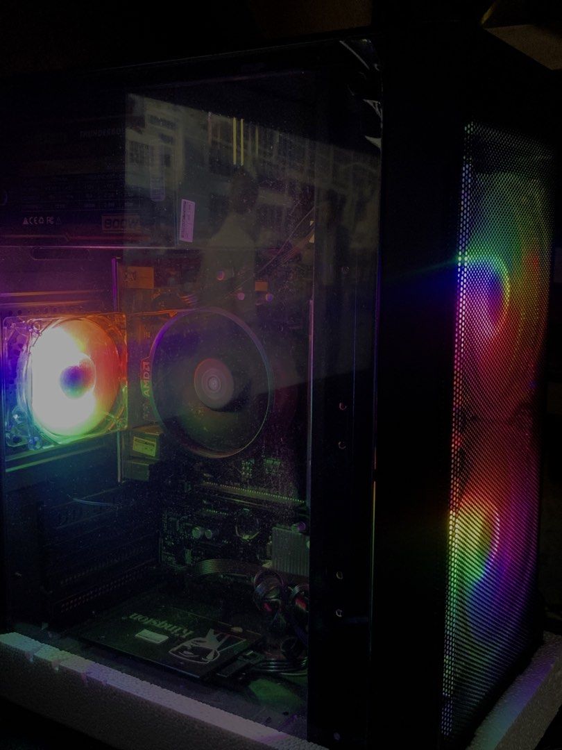 Ryzen 5 5600g BNEW!! (Category: Other Accessories) located in Manila. Submitted by minoo_25 (Listing ID 1458799602, Image 1). Description: FS!! BNew CPU with Ryzen 5 5600g, onboard graphics, free casing 8gb ddr4 240ssd and 4cooler, negotiable. pm if youre interested.