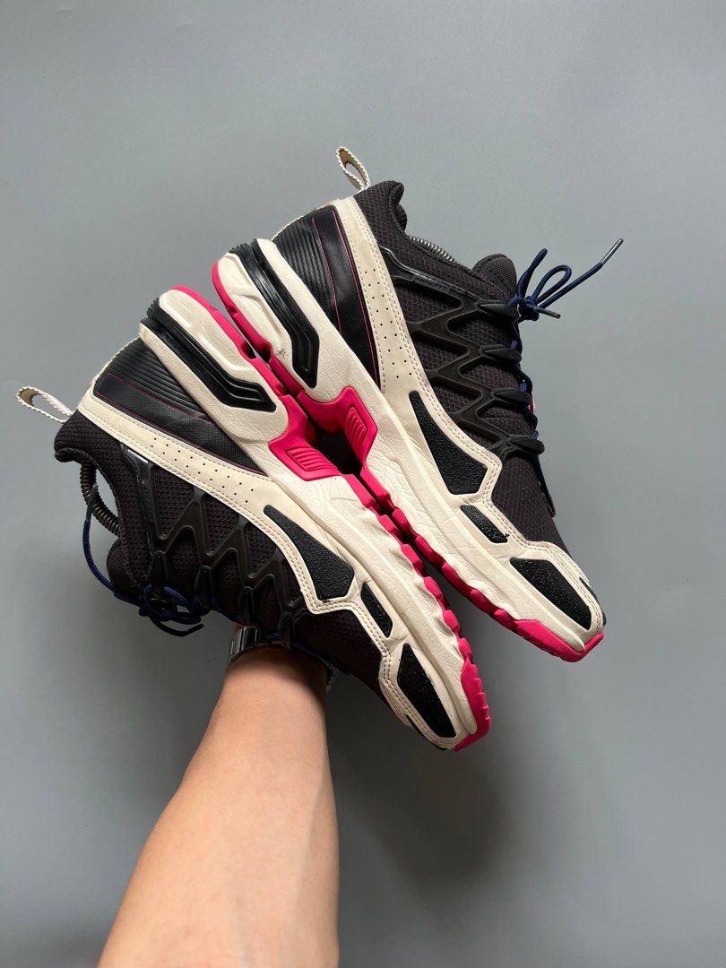 SALOMON ACS HERITAGE (8.5US) (Category: Sneakers) located in Baguio. Submitted by grabUrPairs (Listing ID 1458716156, Image 3). Description: GOOD AS NEW NO ISSUE 8.5US/26.5CM PAIR ONLY AUTHENTIC.