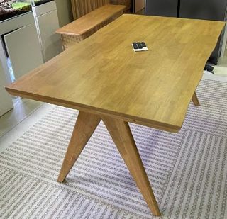 (Category: ) located in . Submitted by furnituresalestore (Listing ID 1458778749, Image 1). Description: .