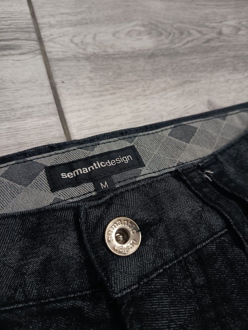Semantic Design Y2K Japanese Multipocket Diamond Checkered Slim Fit Pants (Category: Jeans) located in Dagupan City. Submitted by plugofallthreads (Listing ID 1458782326, Image 3). Description: Semantic Design Y2K Japanese Multipocket Diamond Checkered Slim Fit Pants Size: Men's Medium Waist: 31 inches Length: 41 inches Inseam: 32 inches Front Rise: 11 inches Thigh: 11 inches Knee: 7 inchea Leg Opening: 6.5 inches Sold listings on Grailed for 200