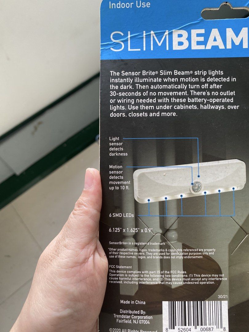 Sensor Brite Slim Beam Motion Activated LED Strip Lights (Category: Lighting) located in Quezon City. Submitted by neth_746 (Listing ID 1458716603, Image 1). Description: - Battery-operated LED strip lights - Illuminates automatically when motion is detected in the dark - Turns off after 30 seconds of no movement - No outlet or wiring required - Ideal for under cabinets, hallways, closets, and more - Features 6 SMD LEDs - Dimensions: 6.125" x 1.6