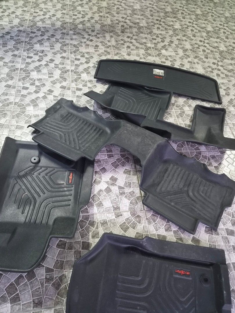 Shark matting for Ford Everest Titanium (Category: Upholstery, Seatcovers and Other Interior Parts and Accessories) located in Rizal. Submitted by nhacio06 (Listing ID 1458783131, Image 2). Description: - Shark matting set specifically designed for Ford Everest Titanium. - Protects your vehicle's interior from dirt, spills, and wear. - Durable and high-quality material - Features a textured design for enhanced grip and debris trapping ready to sh