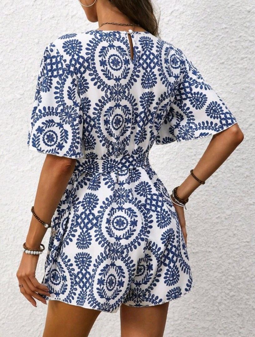 SHEIN Printed Romper (Category: Rompers) located in Muntinlupa City. Submitted by its.joy (Listing ID 1458771638, Image 2). Description: 🏷️used once.