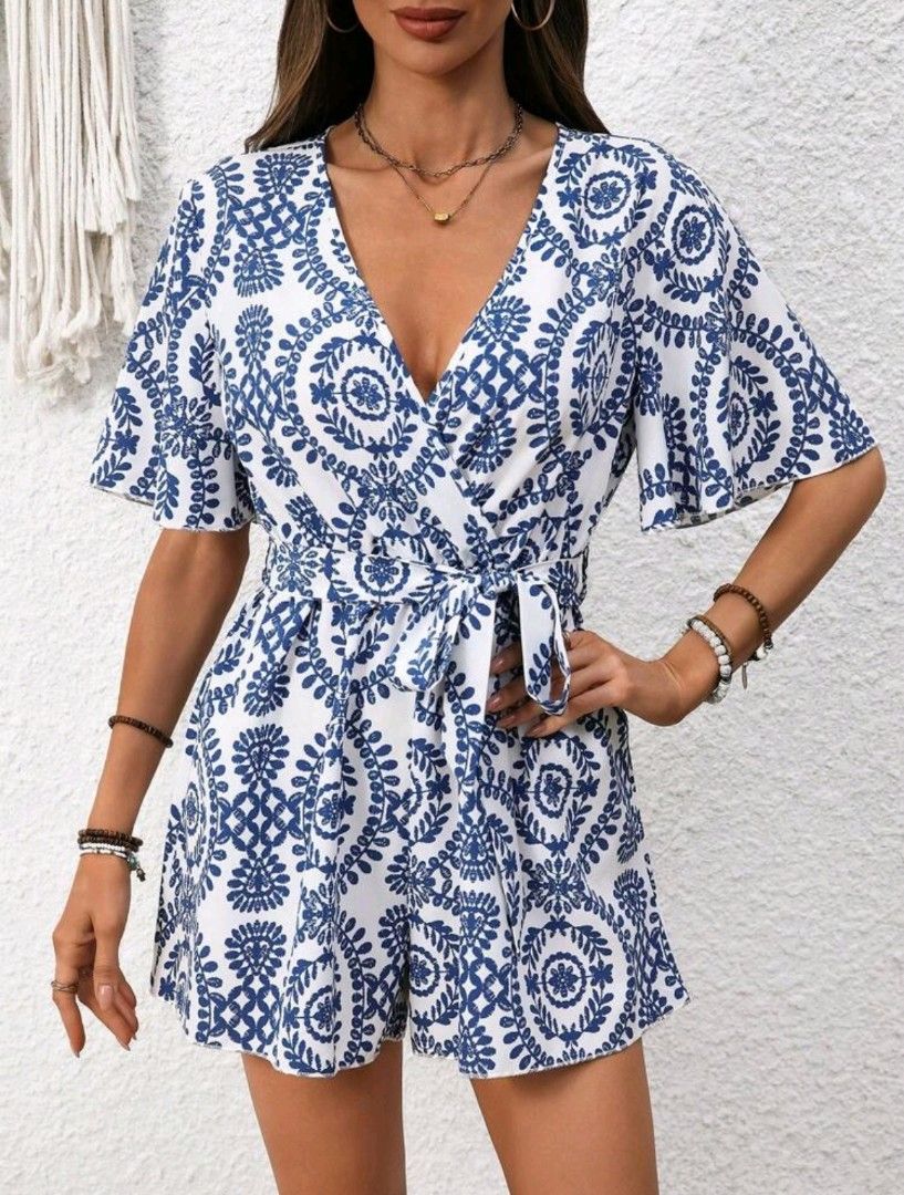 SHEIN Printed Romper (Category: Rompers) located in Muntinlupa City. Submitted by its.joy (Listing ID 1458771638, Image 1). Description: 🏷️used once.