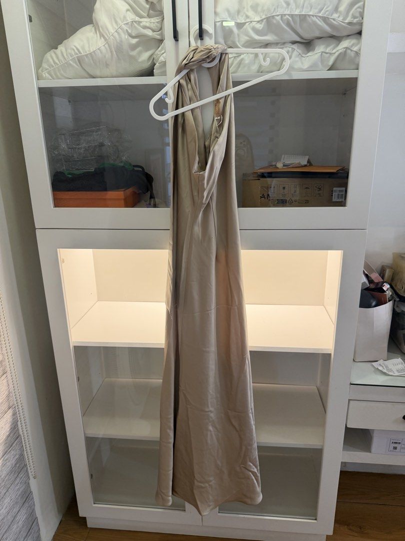 Silk satin champagne dress (Category: Dresses) located in Quezon City. Submitted by destashingmycloset (Listing ID 1458697804, Image 2). Description: .