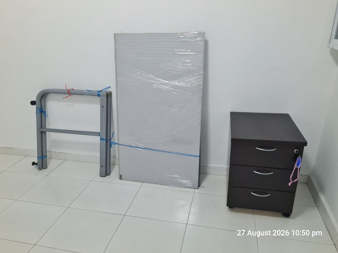 "Sitoca" computer Table (Category: Other Home Furniture) located in Singapore. Submitted by dmalls (Listing ID 1441041968, Image 1). Description: - Sturdy grey metal frame - Table Dimensions:about 1150mm x660mm - Dismantled stand for easy storage - Ideal for office or home use - to collect from premises at blk 144 Tampines St. 12 at lift level. blk 144 is near the round market, near Tampines MRT station (EW2)..