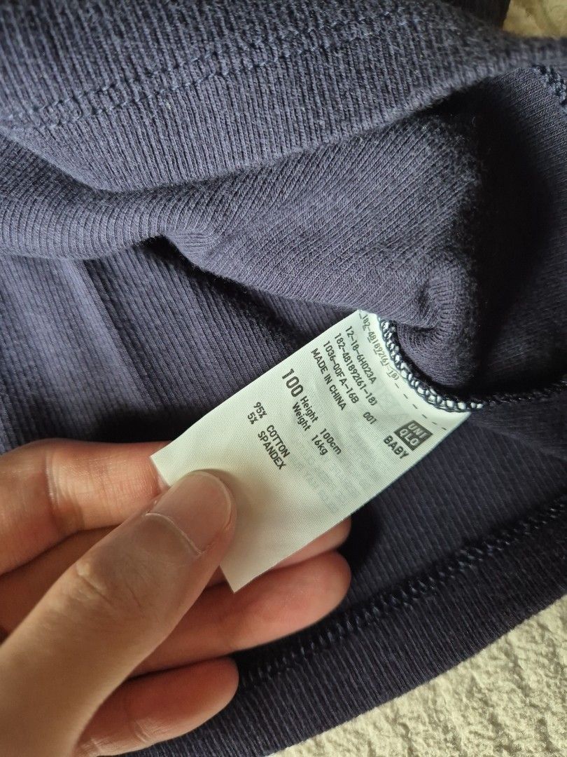 Size 100 - Uniqlo Tshirt (Category: Babies & Kids Fashion) located in Paranaque City. Submitted by nik_dc (Listing ID 1458698308, Image 2). Description: used once only payment via gcash shipping c/o buyer.