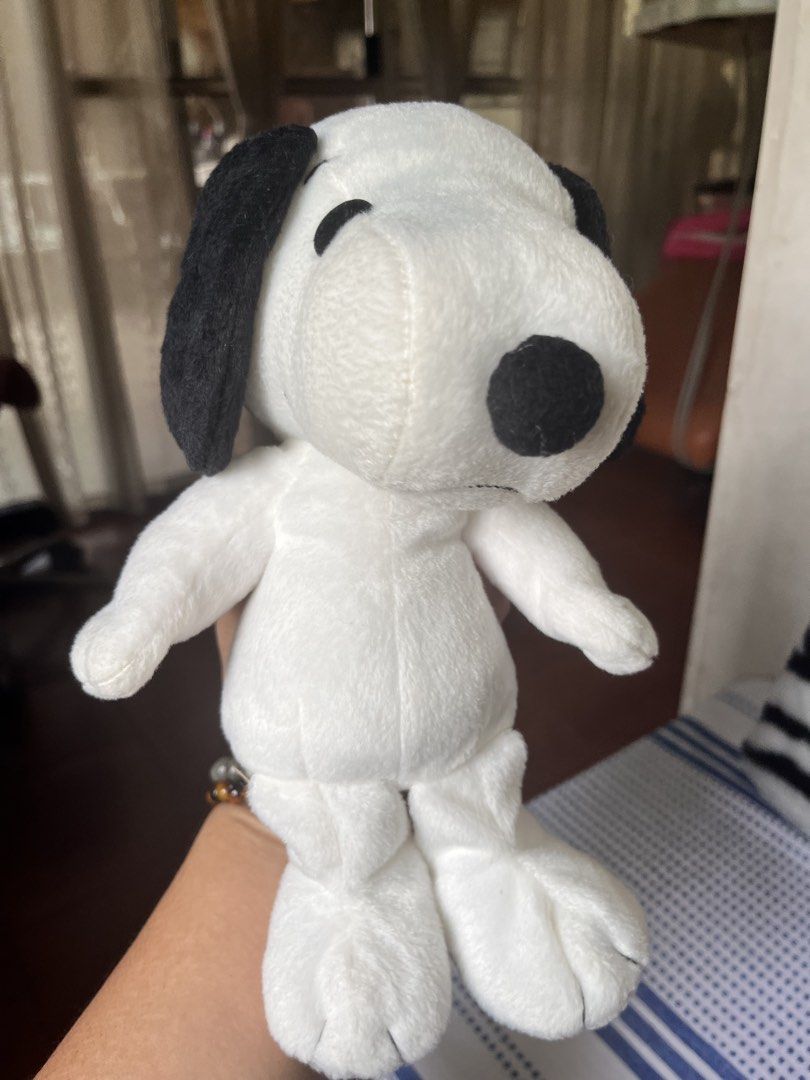 Snoopy & woodstuck (set#7 (Category: Designer & Blind Box Toys) located in Paranaque City. Submitted by bonsaiart (Listing ID 1458728358, Image 2). Description: Pre owned Good condition Selling as set 795 fixed) +sf Payment via GCASH or paymaya No to meetup No to cop / cod Shipping via j&t only.