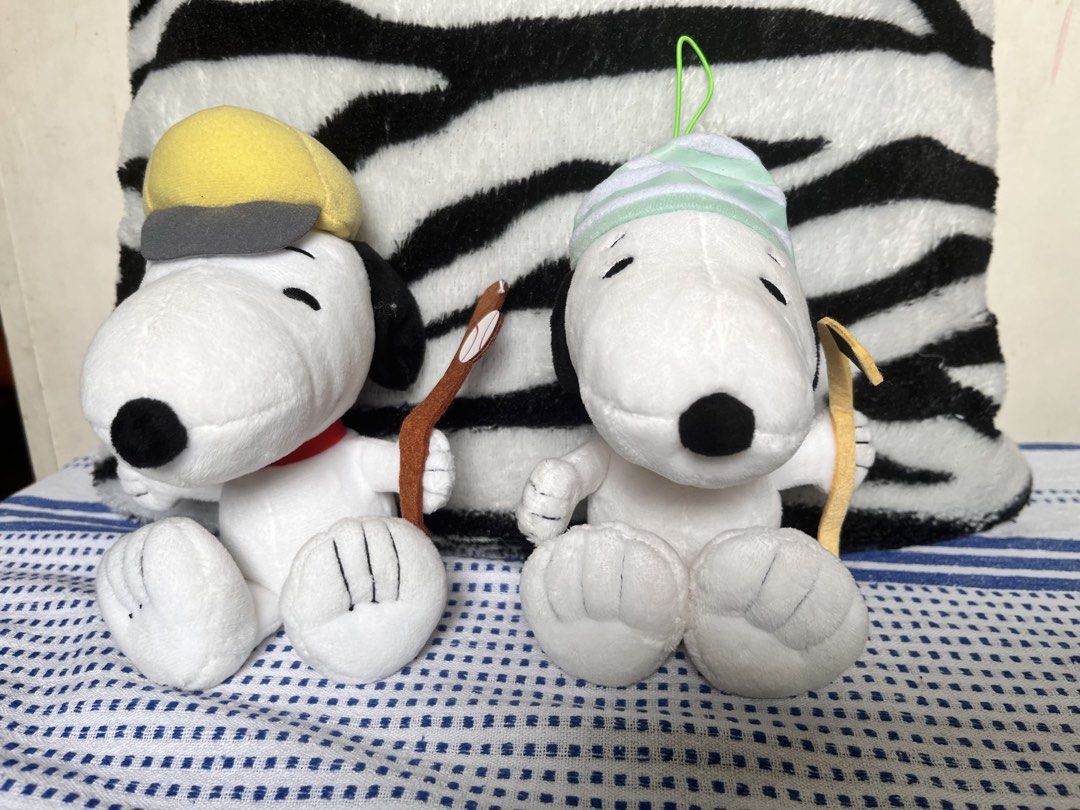 Snoopy (set#13) (Category: Character Goods) located in Paranaque City. Submitted by bonsaiart (Listing ID 1458731185, Image 1). Description: Pre owned Good condition Selling as set 680 fixed) +sf Payment via GCASH or paymaya No to meetup No to cop / cod Shipping via j&t only.