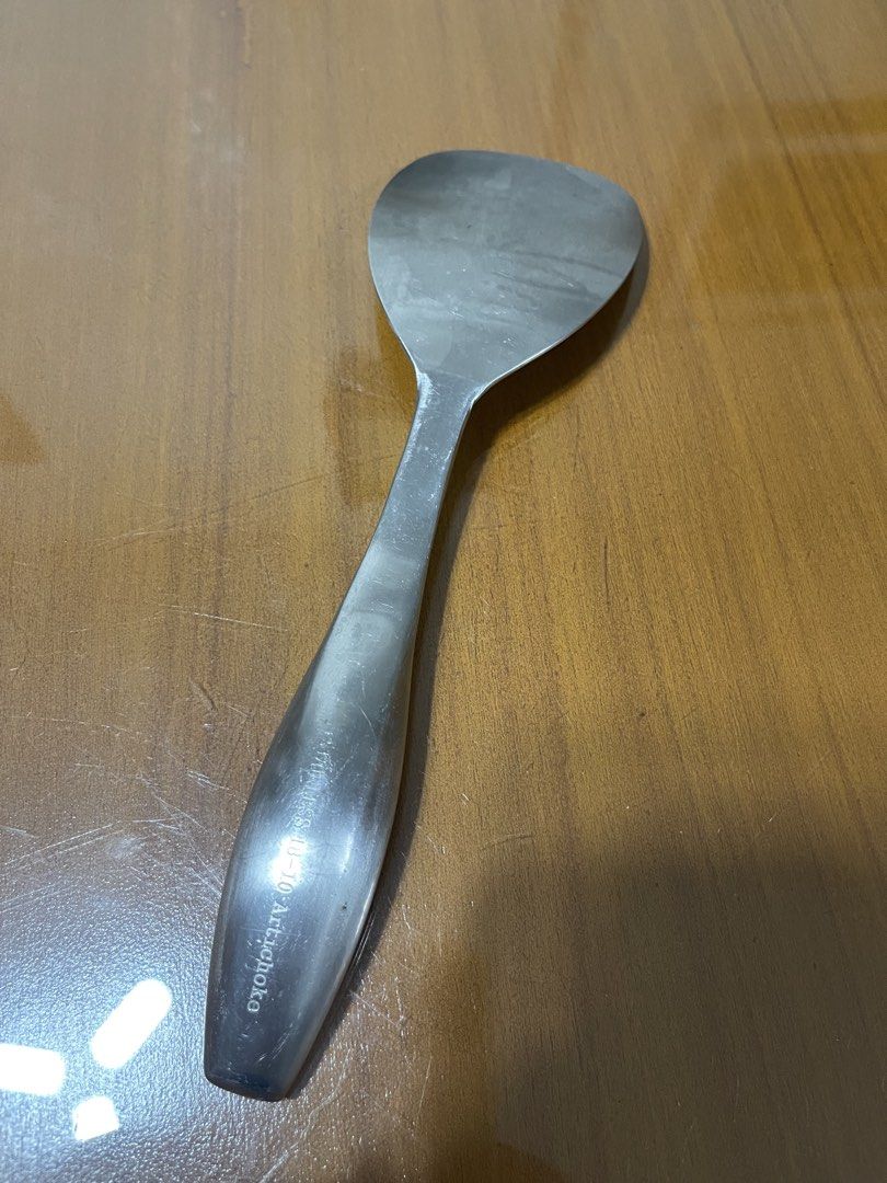 Solingen Stainless Steel Rice Spoon (Category: Other Kitchenware & Tableware) located in Quezon City. Submitted by doublelkitchenware (Listing ID 1458808361, Image 2). Description: Solingen Stainless Steel Rice Spoon Made in Germany Stainless Steel 18/10 Artichoke 23.5cm Makapal and mabigat Minimal sign of usage / scratches Pick up or shipping via lalamove Provincial 🚚j&t Novaliches Qc .