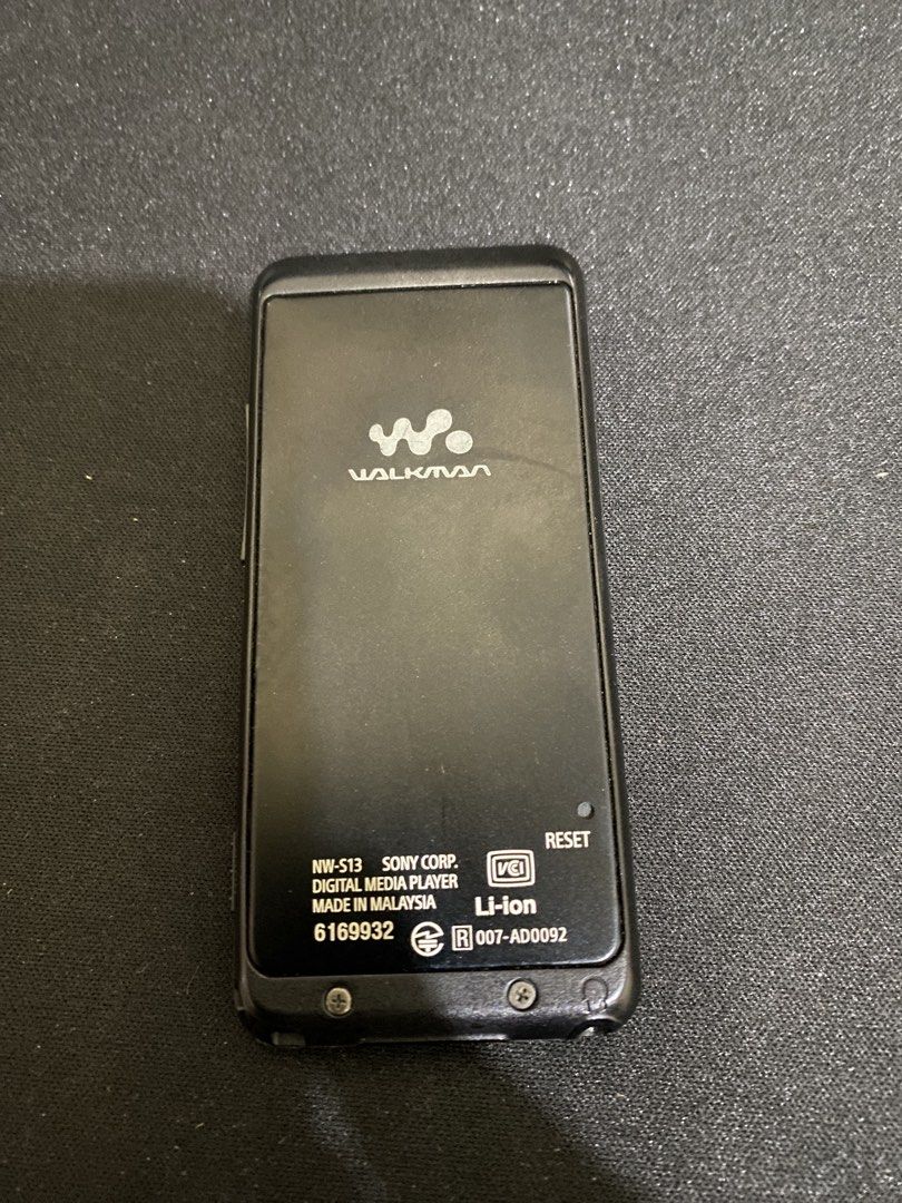 Sony Walkman NW-S13 (Category: Portable Music Players) located in Manila. Submitted by tamchu (Listing ID 1458838587, Image 2). Description: Sony Walkman NW-S13 - Working condition - Includes charger - Bluetooth connectivity - No SD card slot - 4GB internal storage - Can connect to pc/laptop to add music.