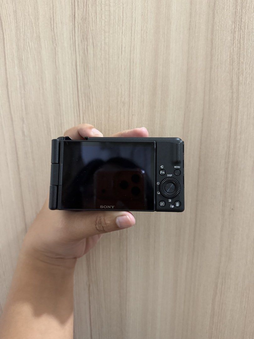 Sony ZV-1M2 for Vlogging (Category: Video Cameras) located in Quezon City. Submitted by krishaaira (Listing ID 1458877244, Image 3). Description: This was bought this year (2026) Used only in concerts so I rarely use it. Got a small issue, small scratch (see photos) Nag exchange kami ng friend kasi I cause the scratches. I also got the battery of the camera I bought recently. Working perfectly fine You can check it Inclusions: Camera Battery Came