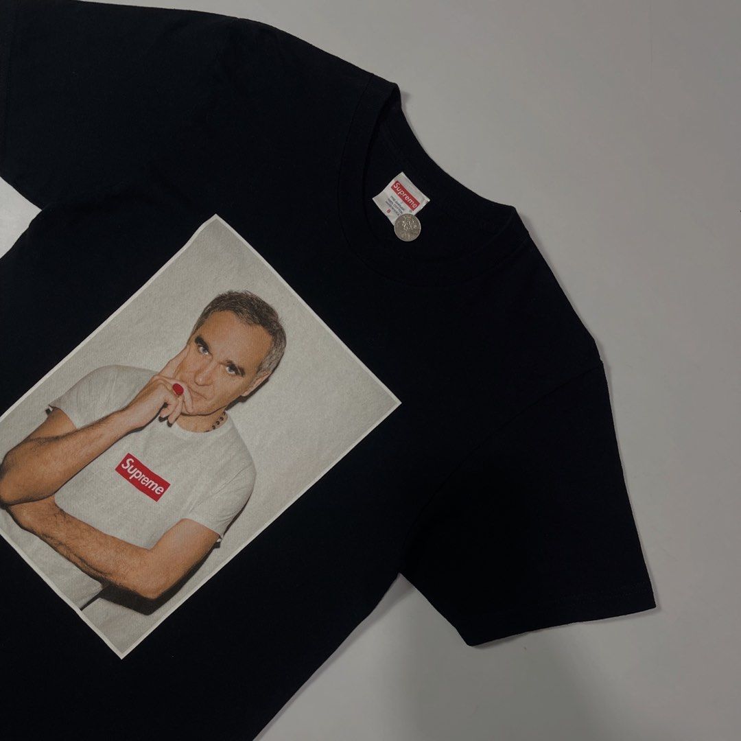 SUPREME “MORRISSEY” GRAPHIC TEE (Category: Tshirts & Polo Shirts ) located in Manila. Submitted by 5kcollectiveph (Listing ID 1458786148, Image 2). Description: SUPREME MORRISEY PHOTO TEE -Size: Small -Width: 19 -Length: 26.5 -Color rate: 9.5”10 -Flaws: Hairlines (Not visible).