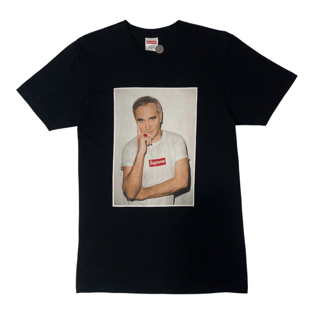 SUPREME “MORRISSEY” GRAPHIC TEE (Category: Tshirts & Polo Shirts ) located in Manila. Submitted by 5kcollectiveph (Listing ID 1458786148, Image 1). Description: SUPREME MORRISEY PHOTO TEE -Size: Small -Width: 19 -Length: 26.5 -Color rate: 9.5”10 -Flaws: Hairlines (Not visible).