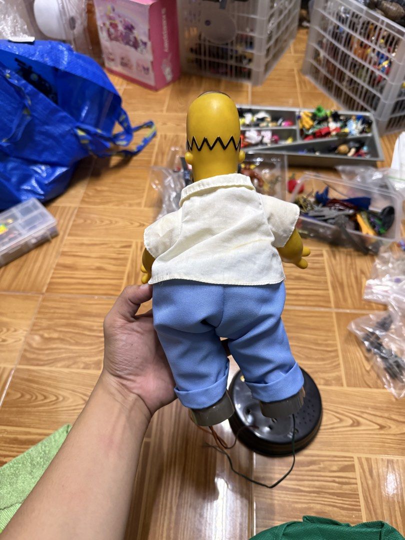 The Simpsons Homer Dancing Figure (Category: Figurines & Statues) located in Manila. Submitted by lyledizon (Listing ID 1458726387, Image 2). Description: The Simpsons Homer Dancing Figure What you see is what you will get Needs fixing .