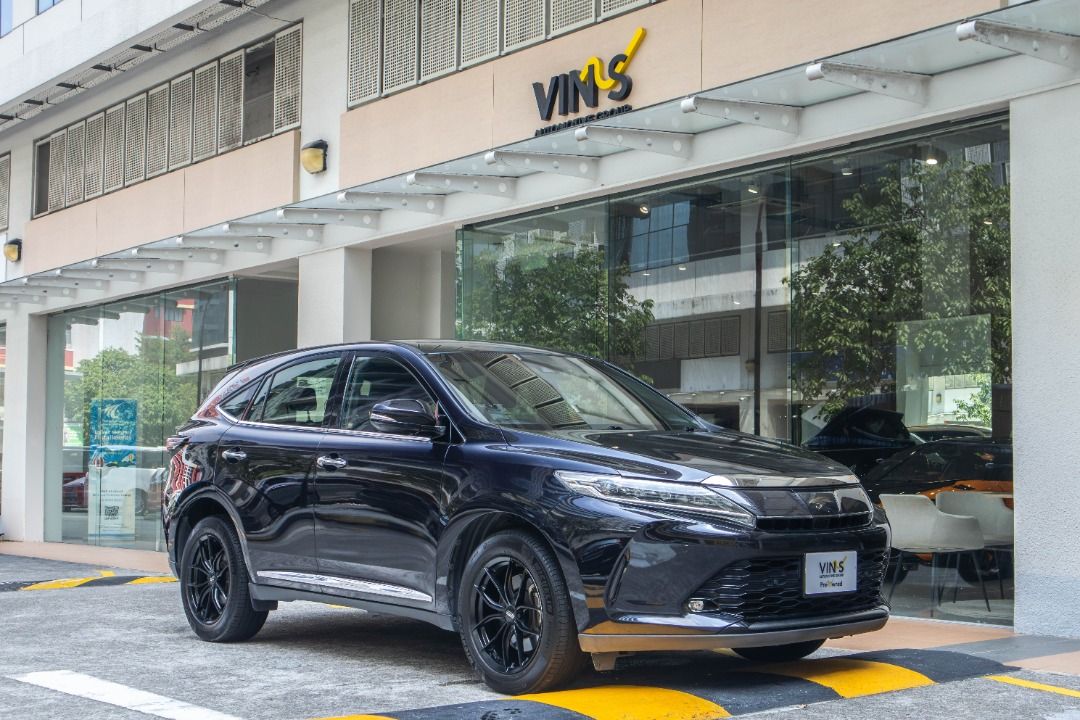 Toyota Harrier Turbo 2.0A M Auto (Category: Used Cars) located in Singapore. Submitted by vinsautogroup (Listing ID 1458732204, Image 1). Description: Vehicle Features: Powered by a 2.0L 4 cylinder inline 16 valve dual VVT-iw, twinscroll turbocharged engine mated to a 6 speed super ECT automatic transmission. Accessories: Keyless entry/start/stop, driver electric seats, reverse camera and sensors, Toyota safety sensor, wireless Apple CarPlay & An