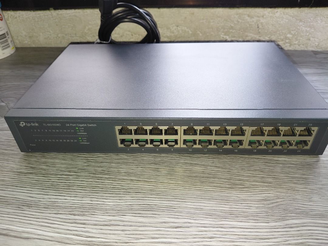 TP-Link TL-SG1024D 24-Port Gigabit Network Switch (Category: Networking) located in Binan City. Submitted by tehcsupprt (Listing ID 1458692097, Image 1). Description: 🖧 TP-Link TL-SG1024D 24-Port Gigabit Network Switch 💰 ₱2,500 — Negotiable TP-Link TL-SG1024D 24-Port Gigabit Ethernet Switch, perfect for home networks, offices, Internet cafés/Pisonet, CCTV/NVR, NAS, and homelab setups. ✅ 24 x Gigabit Ethernet Ports ✅ 10/100/1000 Mbps ✅ Plug-and-