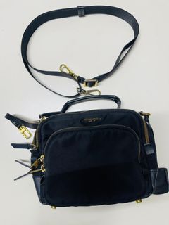 (Category: ) located in . Submitted by gerobok.thrift14 (Listing ID 1458812177, Image 1). Description: .