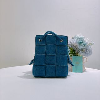 （分類：）位於 。 由 heartofluxe 提交（商品編號 1458738957，圖片 1）。簡介： 。