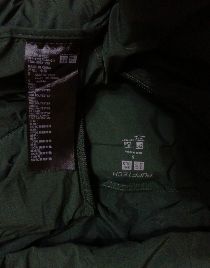 "Uniqlo" Army Green Winter Puffer Jacket (Category: Coats, Jackets and Outerwear) located in Munoz. Submitted by aj_findss (Listing ID 1458746126, Image 3). Description: Excellent Condition Color Rate 10 out of 10 Guaranteed Authentic/OG 💯 Size small Shipping via J&T / LBC Shipping fee not included Mode of payment 💳 - Gcash Message me for inquiries📲.