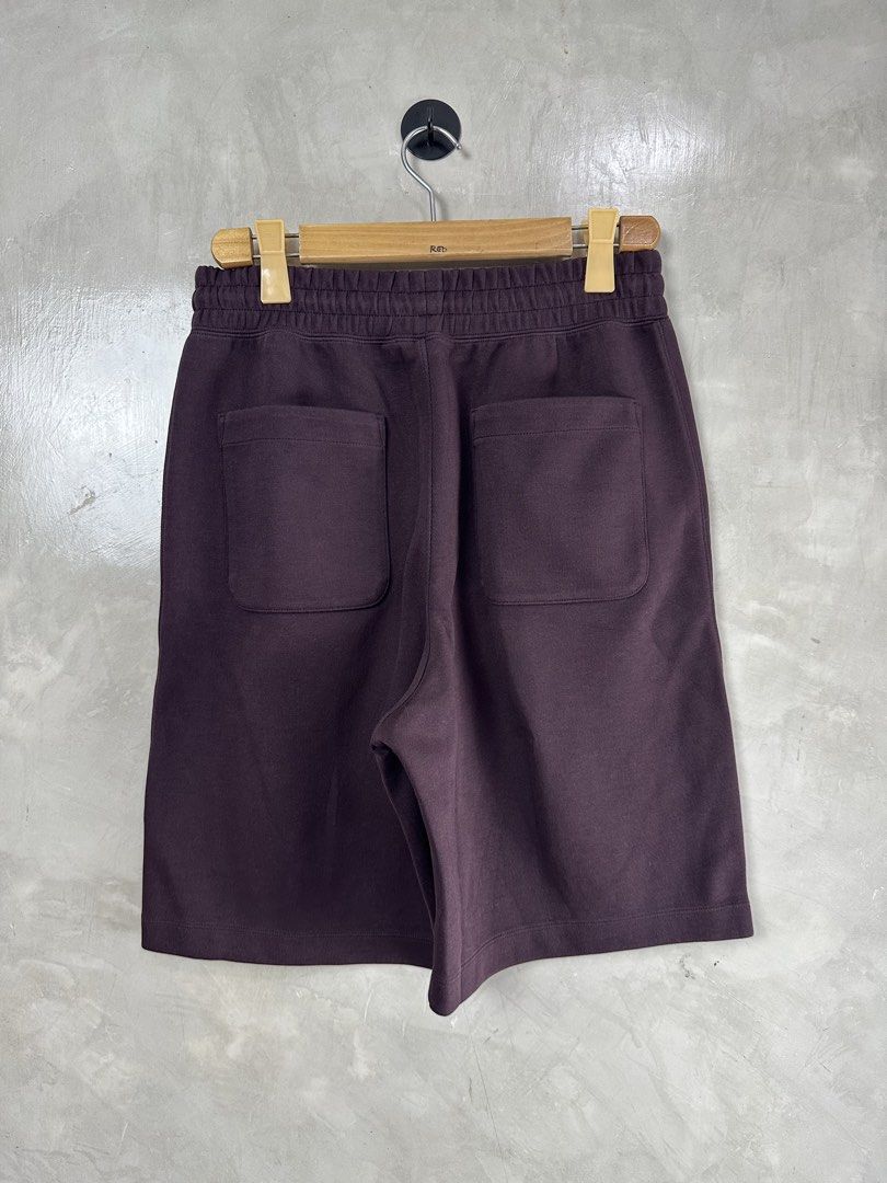 UNIQLO C: Sweat Wide Short (Category: Shorts) located in Cavite. Submitted by second_story_ph (Listing ID 1458791074, Image 3). Description: UNIQLO C: Sweat Wide Short Choco Brown Size: Medium 30-33” Waistline 22” Length 12” Leg Opening Condition: Like New.