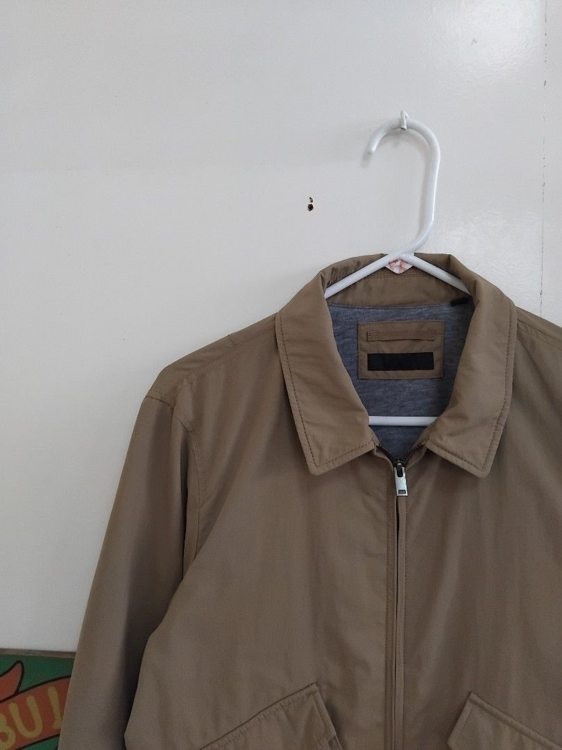 Uniqlo CWU Nylon Flight Jacket (Category: Coats, Jackets and Outerwear) located in Pasig City. Submitted by hustlexcurate (Listing ID 1458813574, Image 3). Description: Uniqlo CWU Nylon Bomber Flight Jacket Size MEDIUM Dimensions: 21X25.