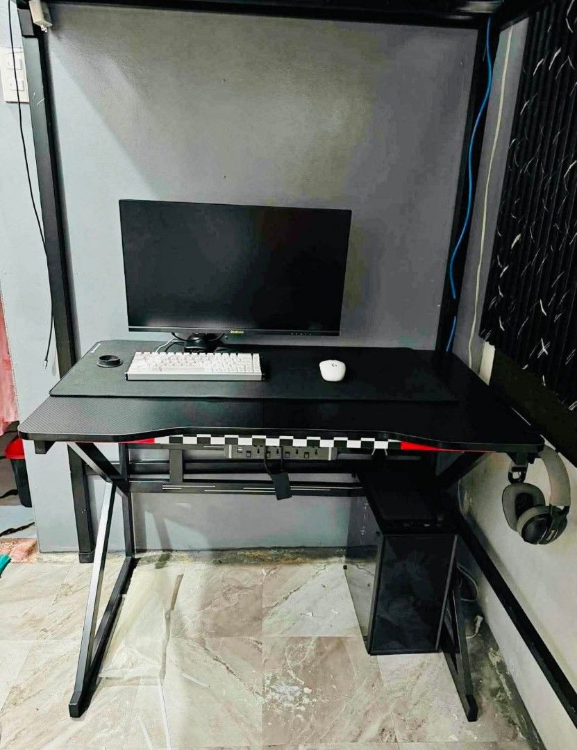 Updated Available Onhand‼️💯 💥GAMING TABLE💥 Carbon Solid Top (Category: Tables & Sets) located in Manila. Submitted by joydolor (Listing ID 1458816127, Image 3). Description: Updated Available Onhand‼️💯 💥GAMING TABLE💥 Carbon Solid Top - Sizes: (LxWxH) ▫️140x60x75cm - 3,400 🏷️ ▫️120x60x75cm - 3,150🏷️ ▫️100x60x75cm - 2,950🏷️.