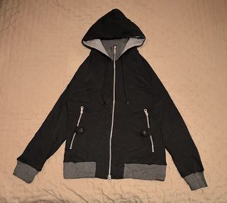 (Kategori: ) berada di . Dikirim oleh hystoric.id (ID iklan 1458735621, Gambar 1). Deskripsi: .