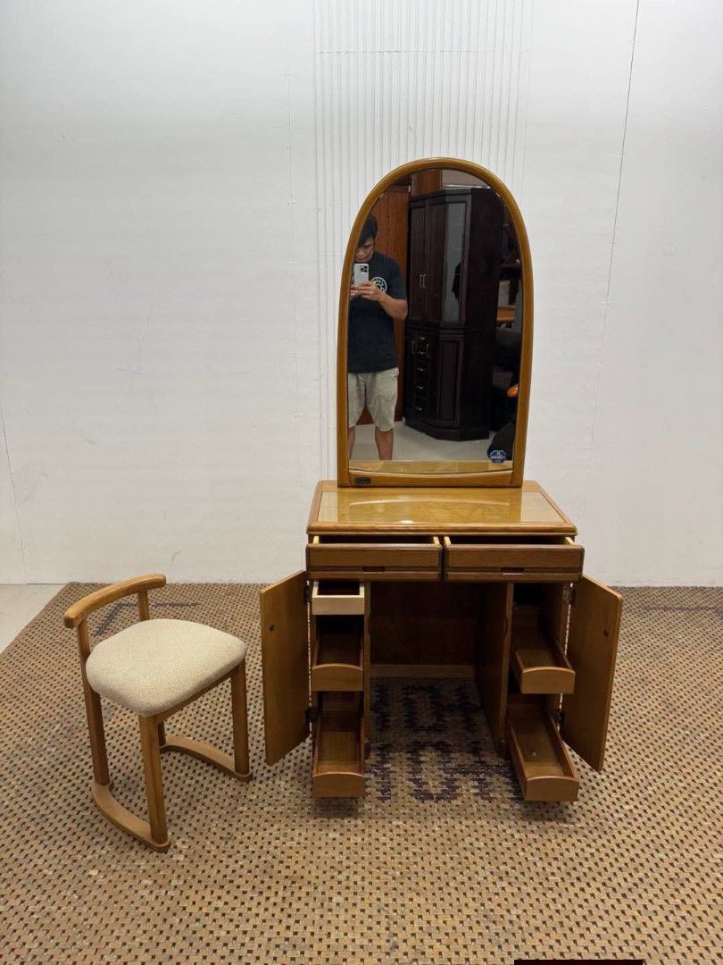 Vanity Dresser (Category: Other Home Furniture) located in Meycauayan. Submitted by marygracecasimiro (Listing ID 1458748256, Image 2). Description: Vintage Wooden Vanity Dresser with Outlet Price: 13,900 L28 x W16.5 x H63.5/28 In good condition♥️.