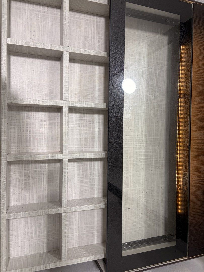 Vanity Table / Makeup table / Dressing table (Category: Tables & Sets) located in Shah Alam. Submitted by prelovedbylynnfau (Listing ID 1458790070, Image 3). Description: I’m letting go of my vanity table. Prefer self-pickup (nearby cyberjaya) or arrange your own lalamove/logistic with helper. Condition 7.5/10. Comes with a small chair, mirror, built-in lighting and socket, and partitions for organizing your items. Everything works well, except t